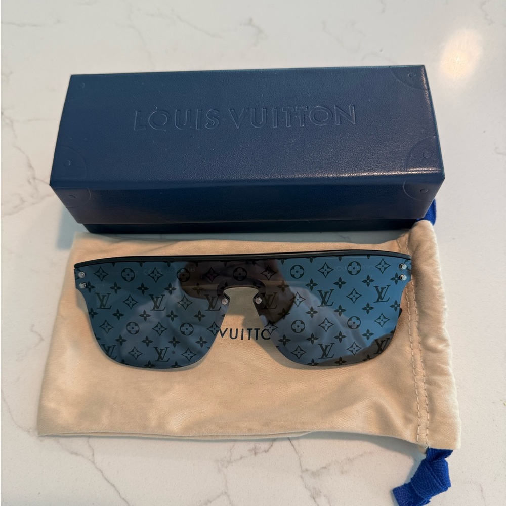Louis Vuitton Waimea Sunglasses